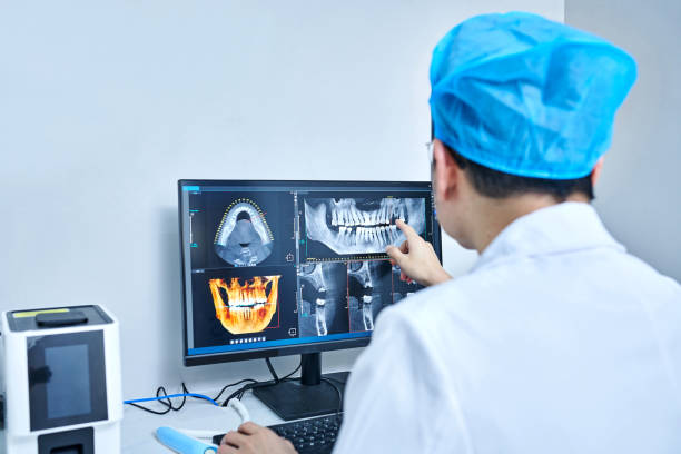 Best Broken or Chipped Tooth Repair in Sweetser, IN
